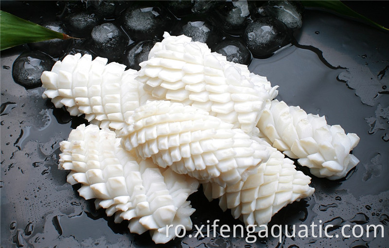 Floare de calmar tăiată de ananas albită Blanched Pineapple Cut Squid Flower